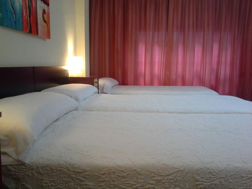 Iberos Jaen Bed & Breakfast ภายนอก รูปภาพ