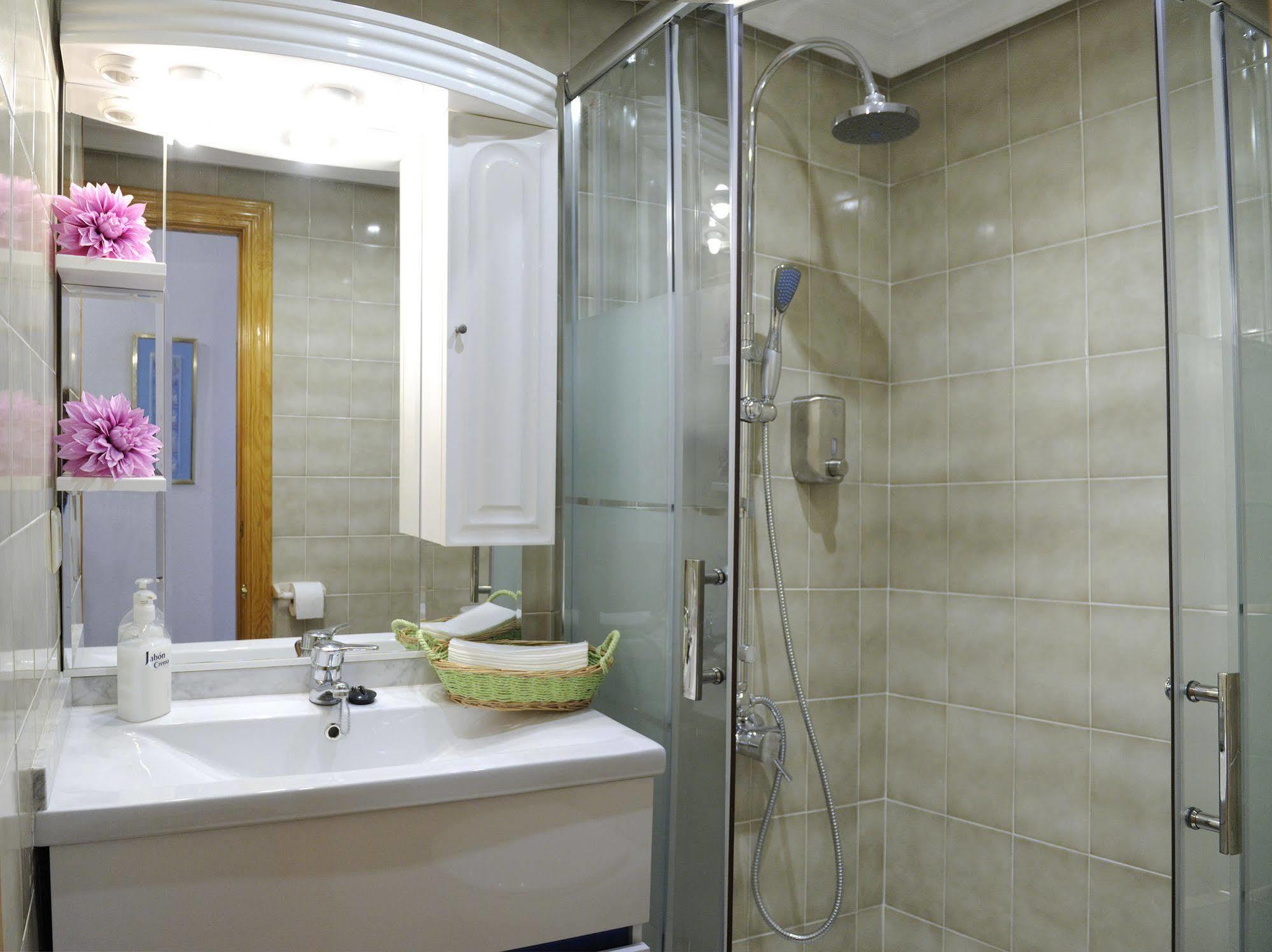 Iberos Jaen Bed & Breakfast ภายนอก รูปภาพ